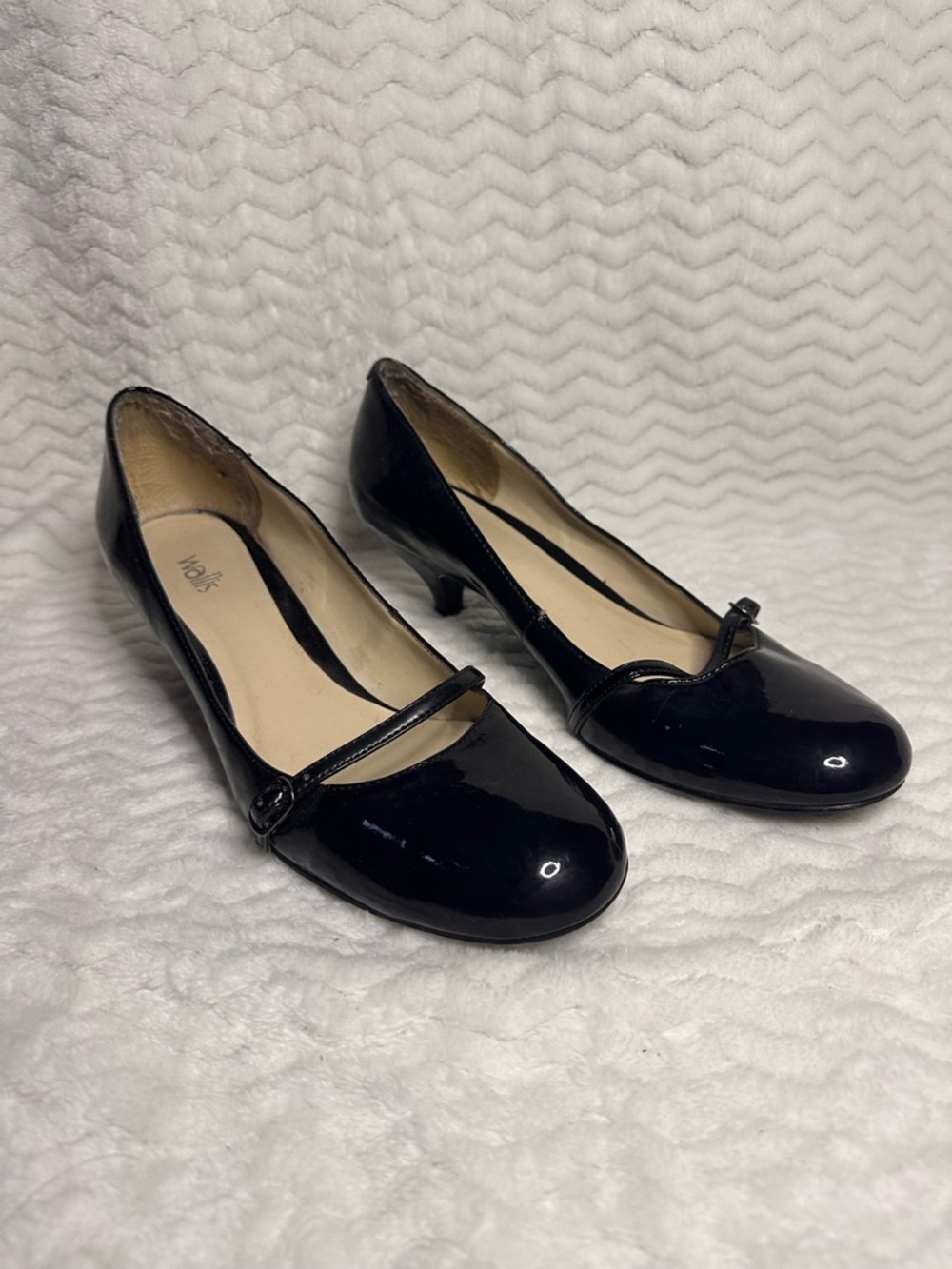 Wallis Black Kitten Heel Pumps